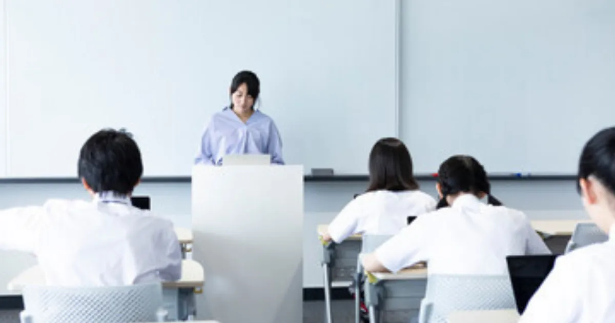 スクールIE（スクールアイイー）の料金・評判・口コミを徹底解説｜やばいって本当？